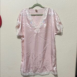Vintage Elegant Pink Nightgown With Lace Trim. Good Condition. Size Large.